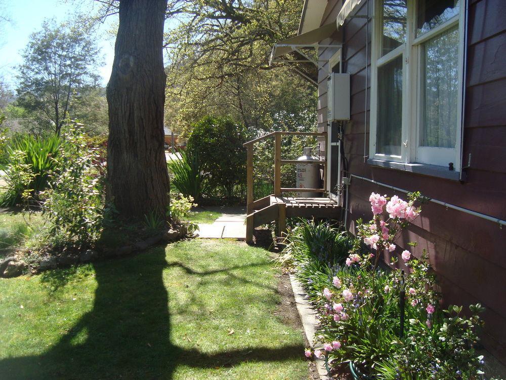 Elm Lodge Bright Luaran gambar