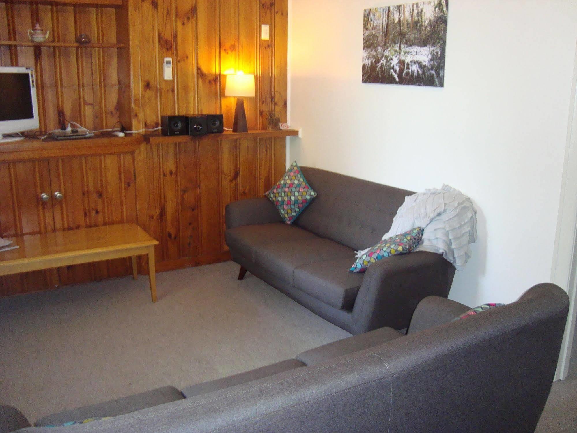 Elm Lodge Bright Luaran gambar