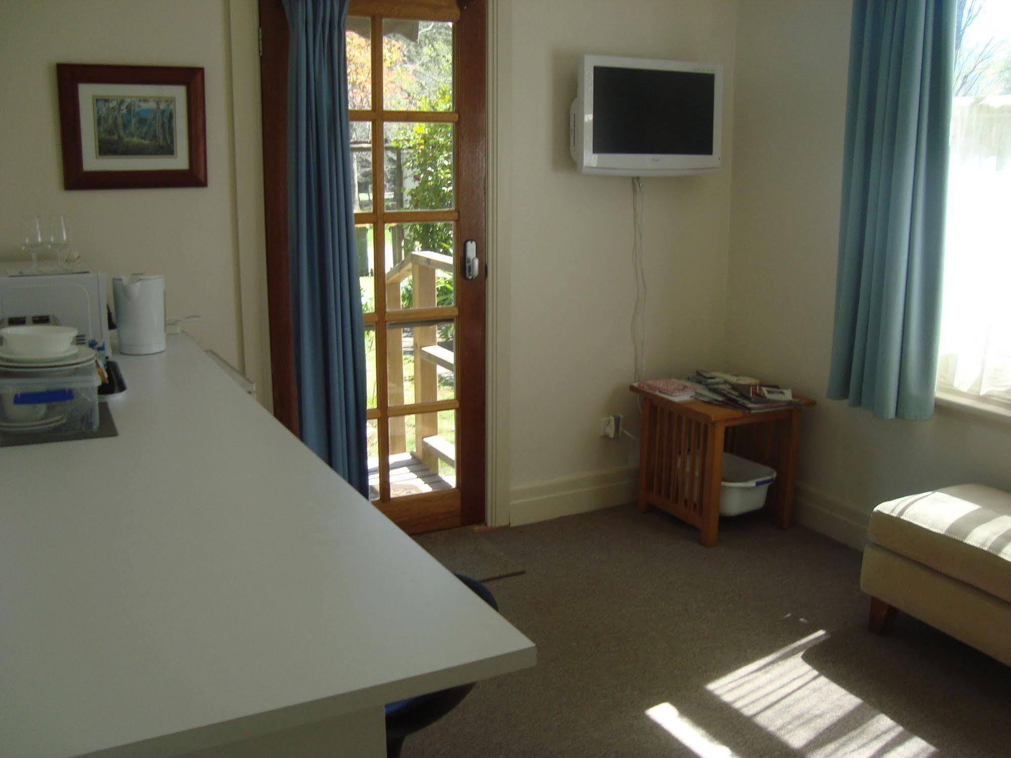 Elm Lodge Bright Luaran gambar