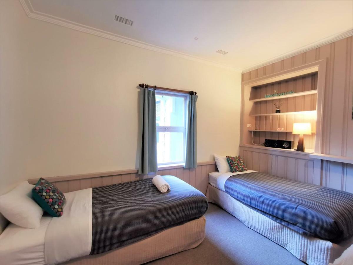 Elm Lodge Bright Luaran gambar