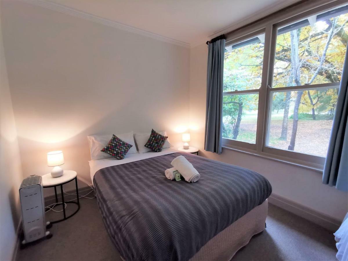 Elm Lodge Bright Luaran gambar